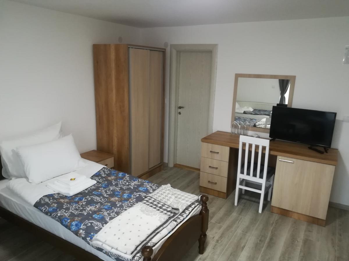 Karavan 123 Raška Εξωτερικό φωτογραφία